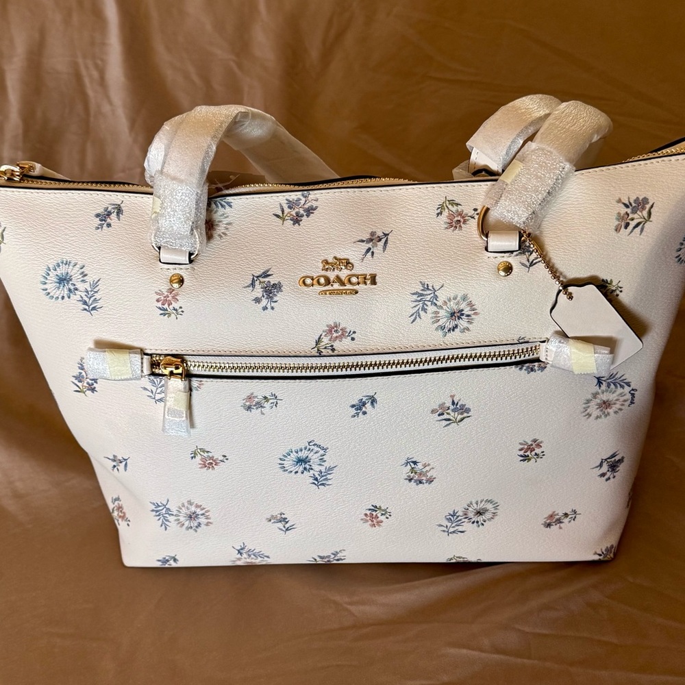 NWT Coach White Multicolor Tote with Floral Design
